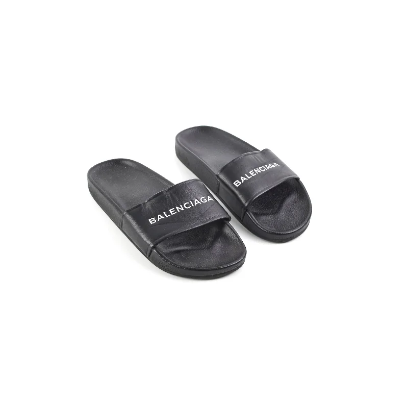 Balenciga Classis Logo Leather Slide Size 38