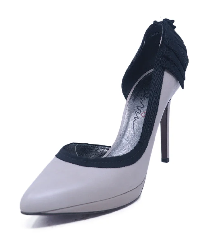 Lanvin Grey Leather Heels w/ Black Bow Trim sz 9