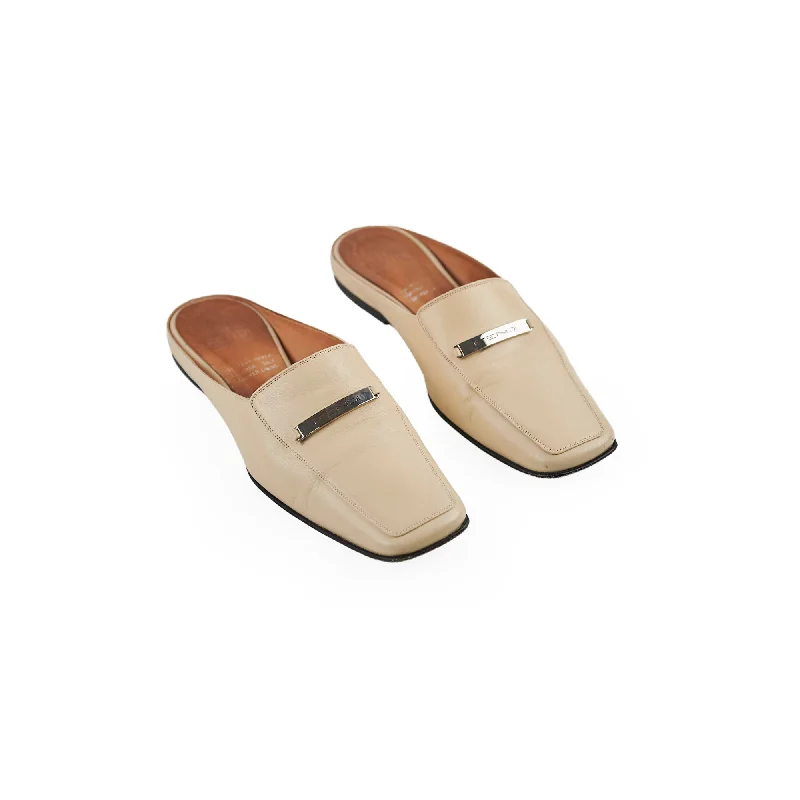 Fendi Cream Flat Mules Nappa Avorio 37.5