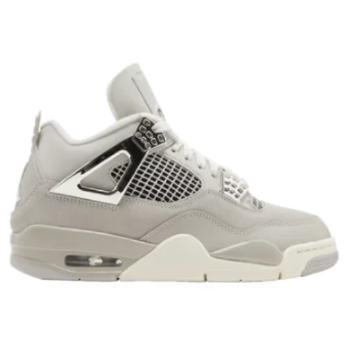 Jordan 4 Frozen Moments