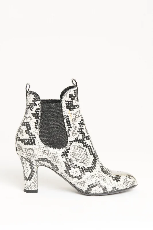 Black and White Snakeskin Preowned Ankle Boots