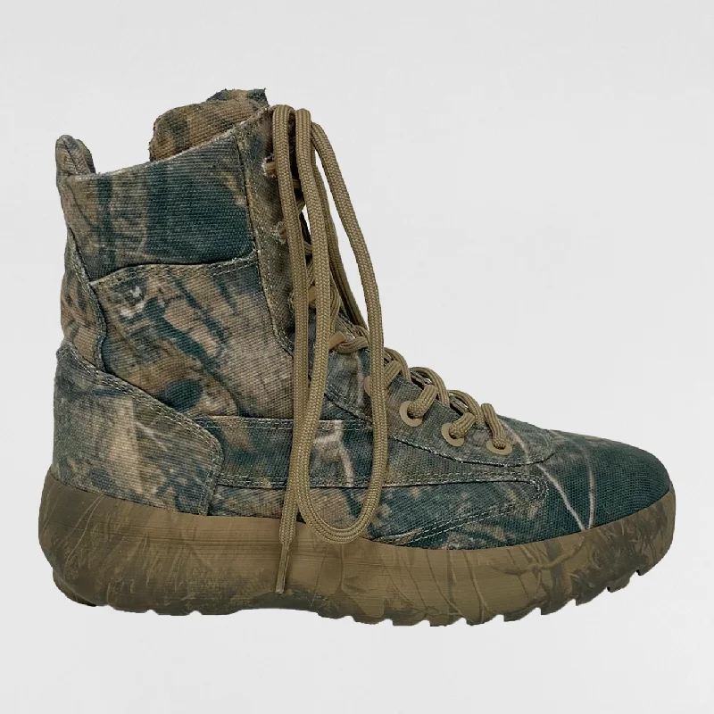 YZY SZN 5 Canvas Military Boots In Camouflage