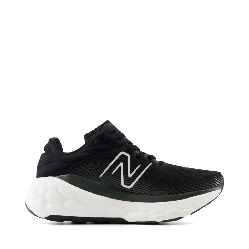 New Balance Women's Fresh Foam X 840v1 Sneaker (Black with Magnet)