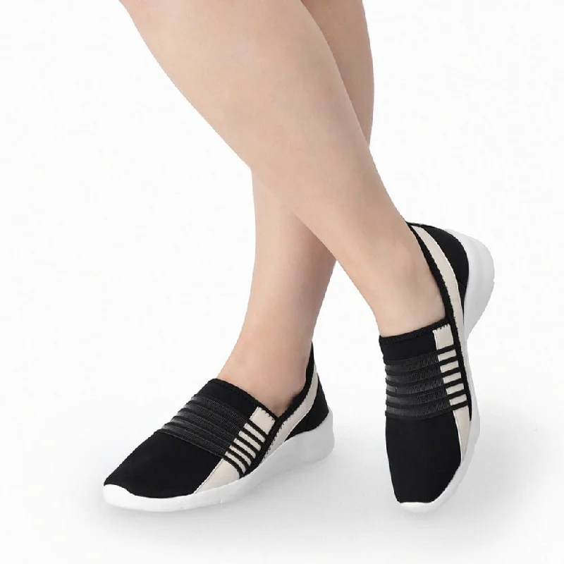 Black & White Sneakers for Women (S005035)