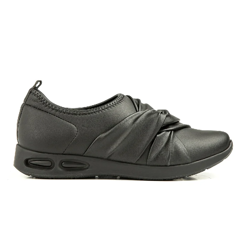 "StridePro: Active Walking Sneakers -Black" (998.004)