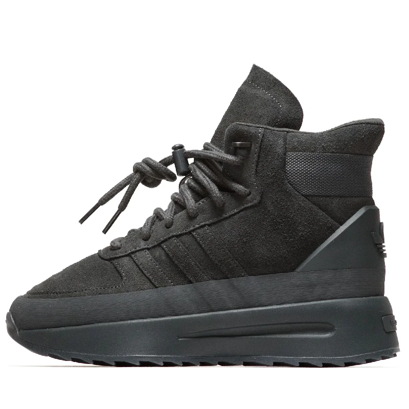 Fear of God x Adidas Athletics Los Angeles Hiker - Carbon/Carbon