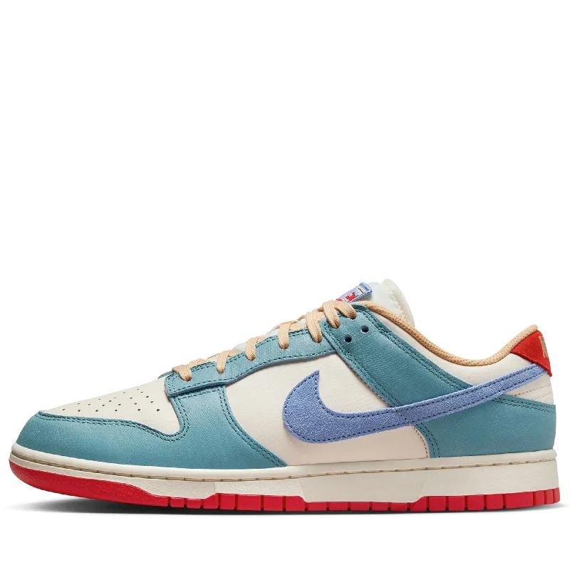 Nike Dunk Low Premium - Pale Ivory/Royal Pulse