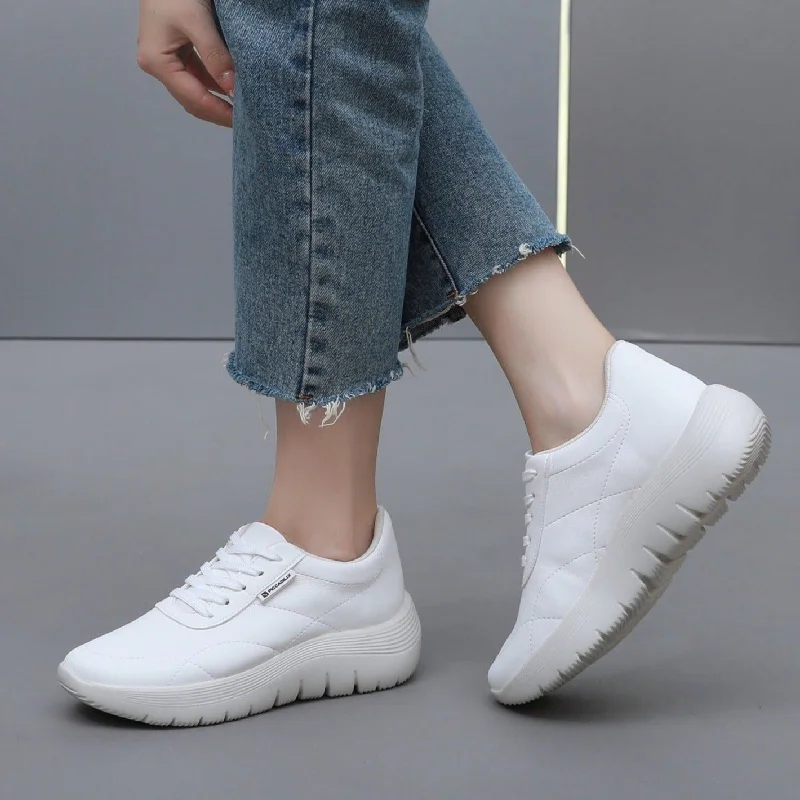 Everyday Essential Sneakers -White (936.007)